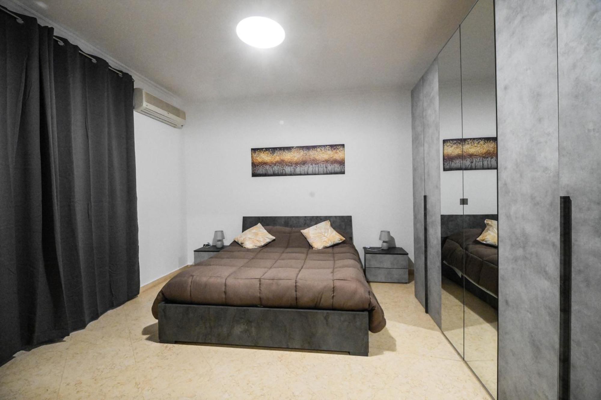 Casa Di Giulia Villa บาร์เลตตา ภายนอก รูปภาพ