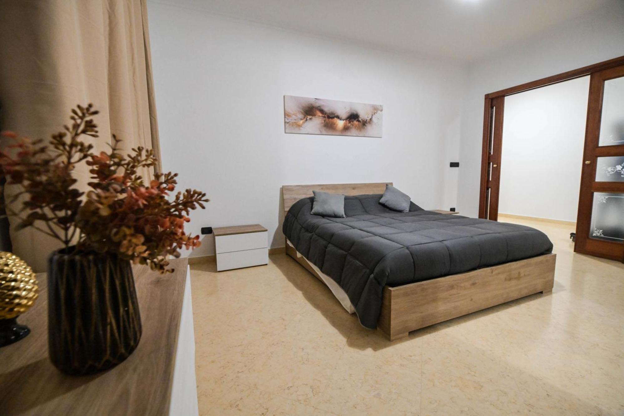 Casa Di Giulia Villa บาร์เลตตา ภายนอก รูปภาพ